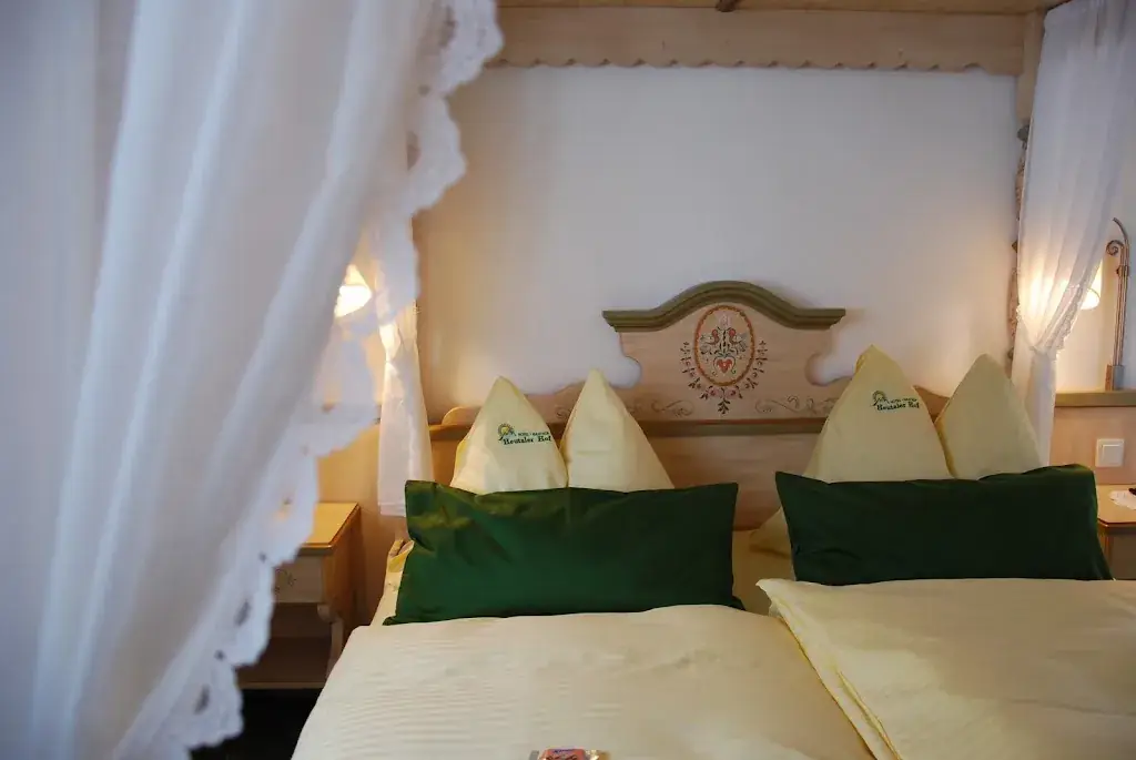 Heutaler Hof_Unken_slider_image_3