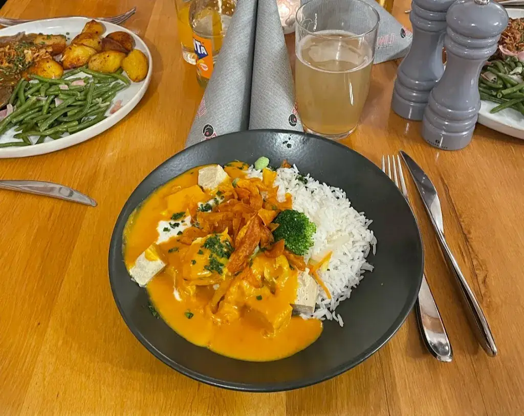 Mirre Sonders_Freiwild_Tweng_review