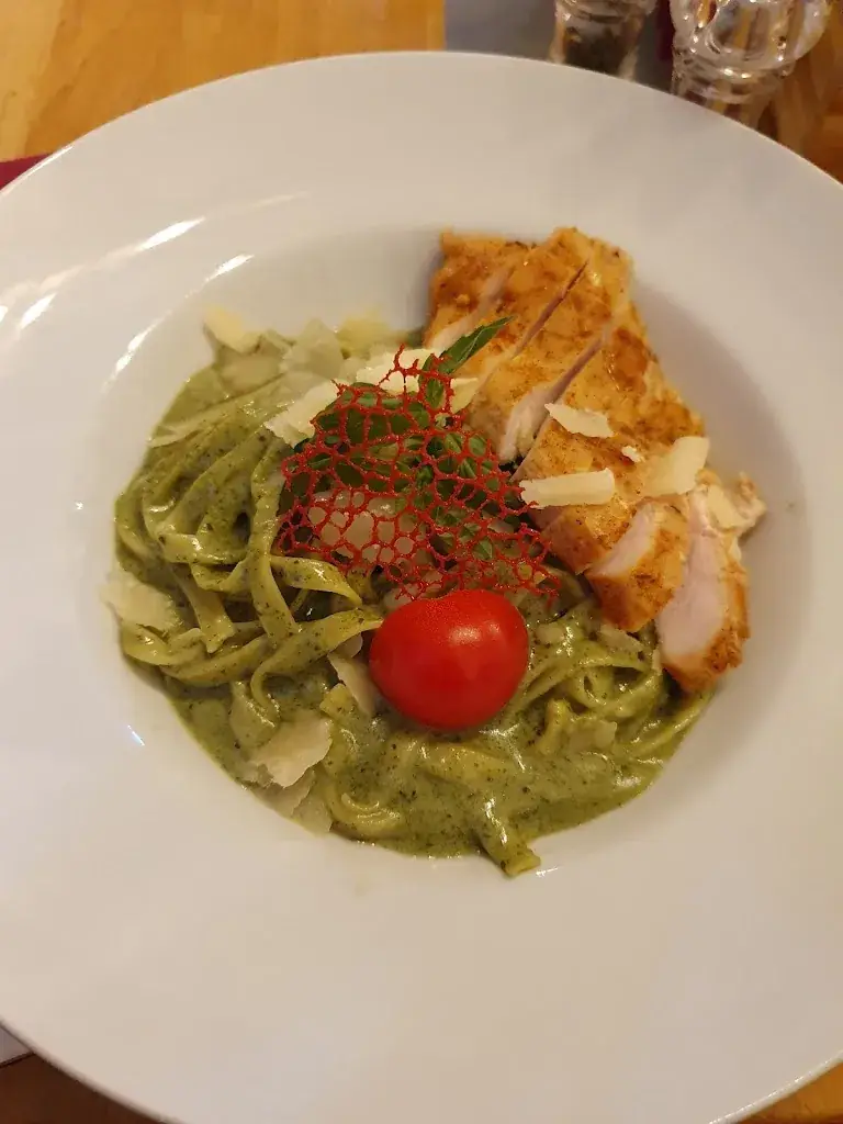 Restaurant Pizzeria Tauernglöckl_Tweng_slider_image_3