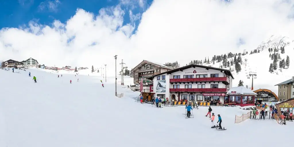 Austria Bar & Restaurant_Tweng_slider_image_3