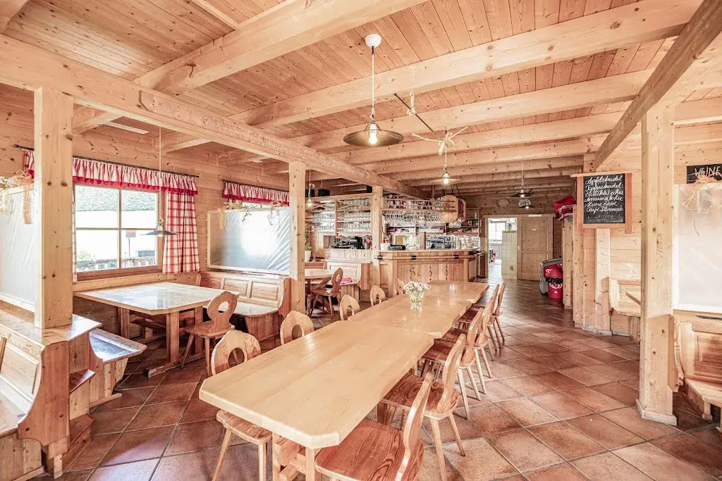 Sportalm Kaiserau restaurant à Admont
