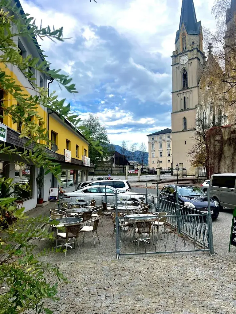 Park Cafe_Admont_slider_image_3