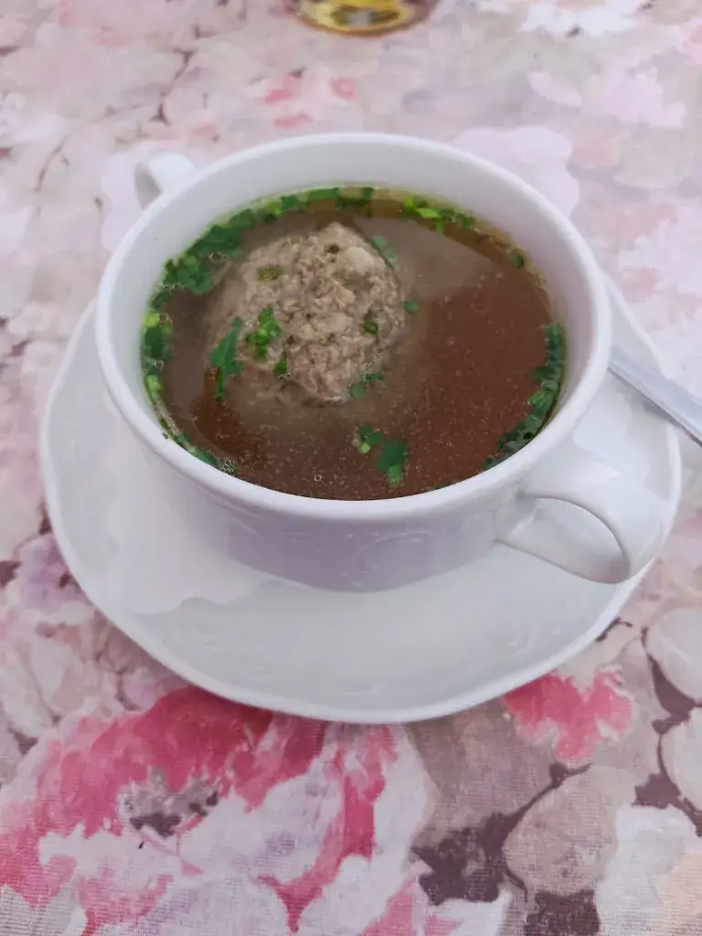 Gassi senior_Gasthof Admonterhof_Admont_review