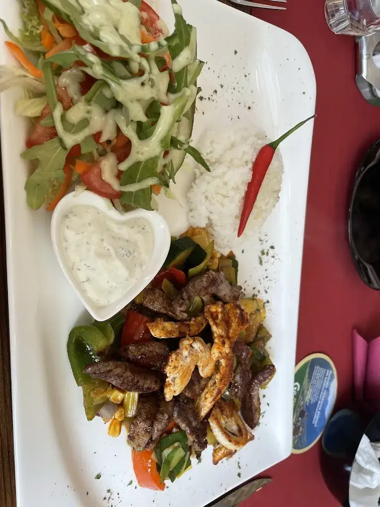 Radek Nevřala_VISIT MEXIKO_Admont_recensione