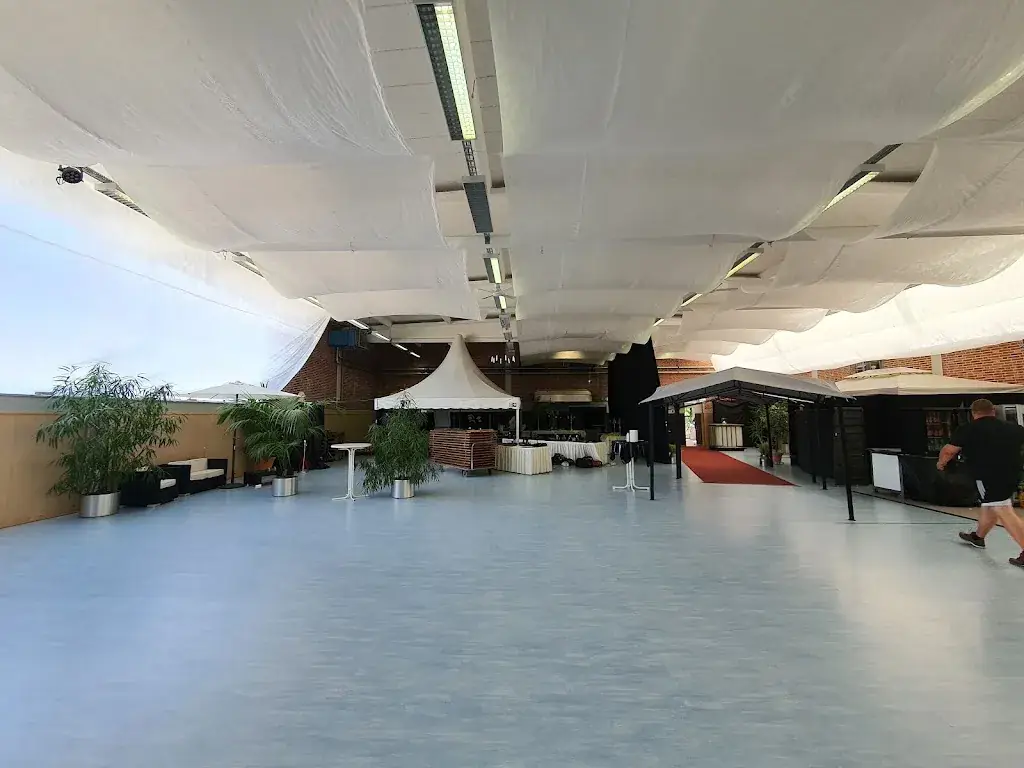 Halle 22 Festsaal_Albersdorf_slider_image_1