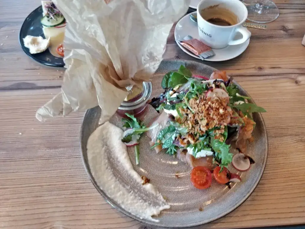 Menu_Leo - Essen | Trinken | Schlafen | Tanzen_Abtissendorf_image_9