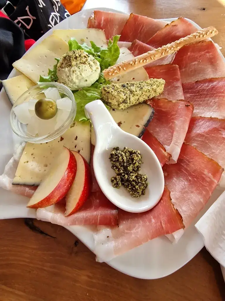 Menu_Wein- & Genusswelt Garber (Buschenschank)_Aibl_image_5