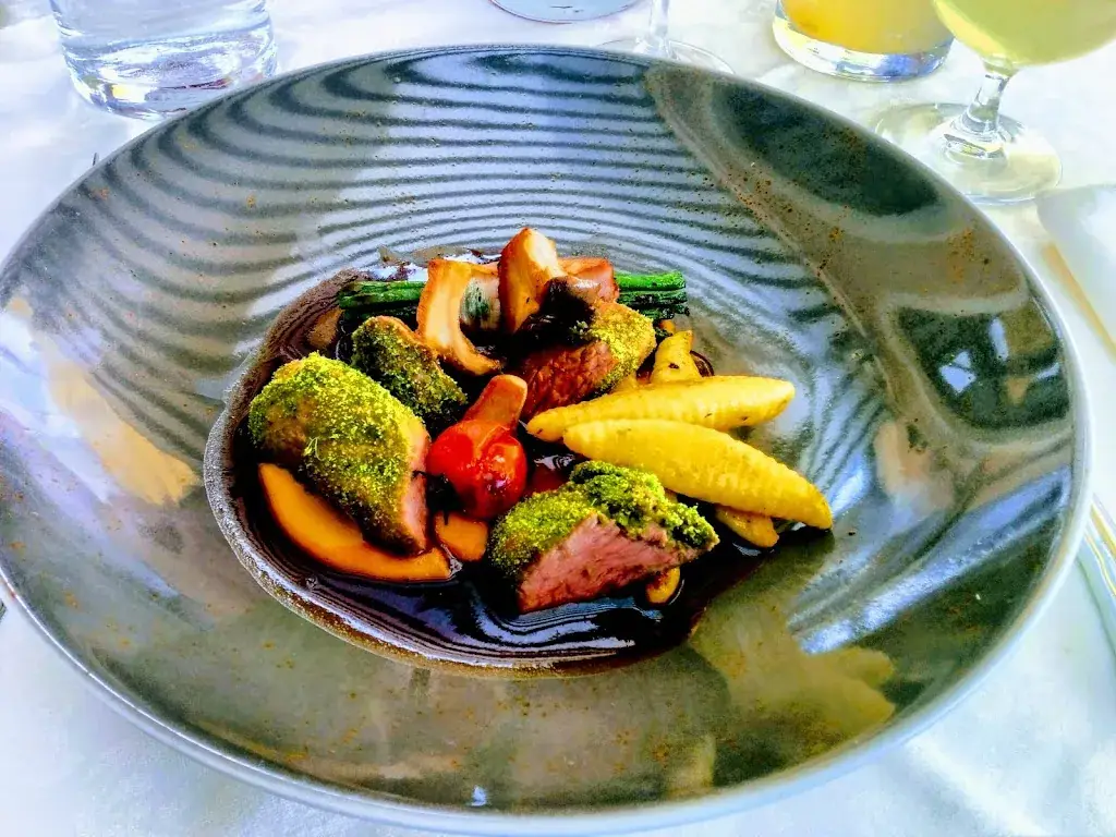 Andreas Landgraf_Castle and Restaurant Deutschlandsberg_Aibl_avis