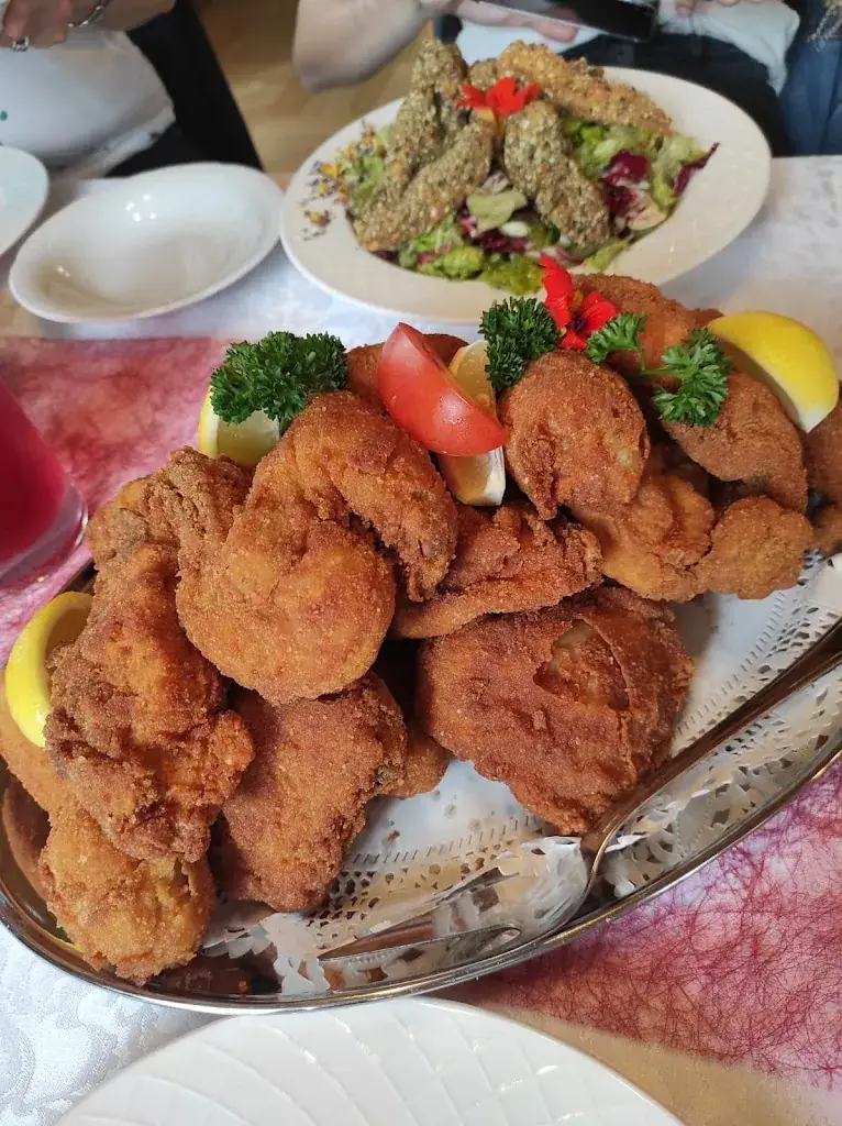 Katharina Fessl_Gasthaus Jägerwirt Christian und Ulrike Strohmayer_Aibl_recensione