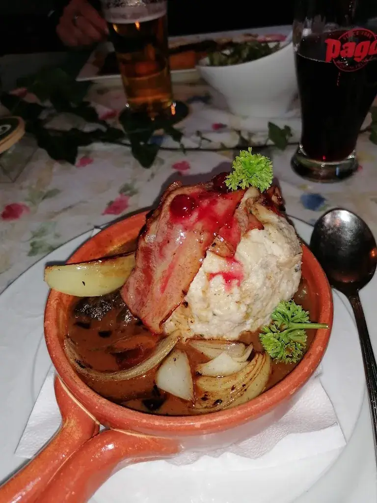 Herwig Schütter_Gasthof Dorfwirt_Ardning_review