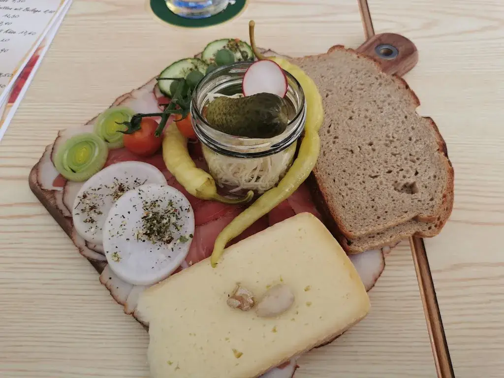 Menu_Karin's Treff_Ardning_image_4