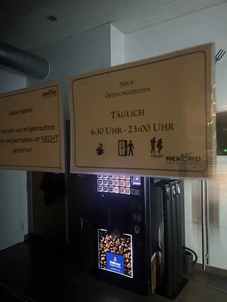 Catherina Gebeneter_Rekord Cafe-Restaurant_Pinkafeld_review