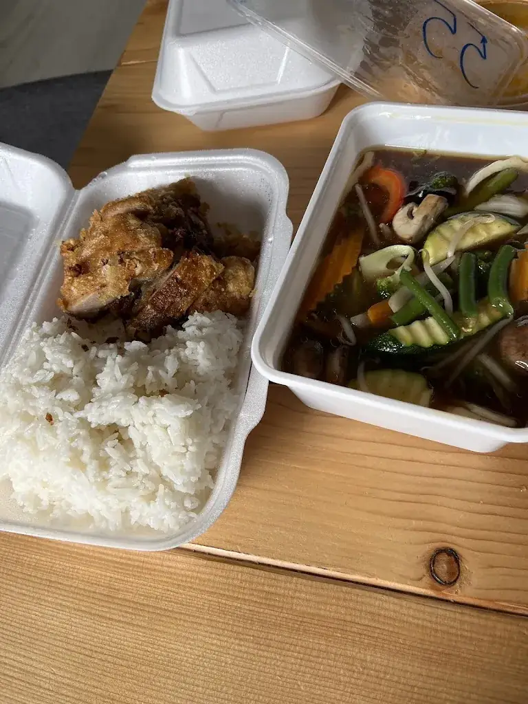 daniel stowasser_Asia Long Chau_Arzberg_review