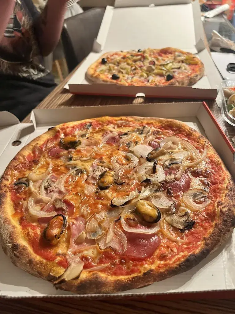 Pizzeria Capri_Arzberg_slider_image_3