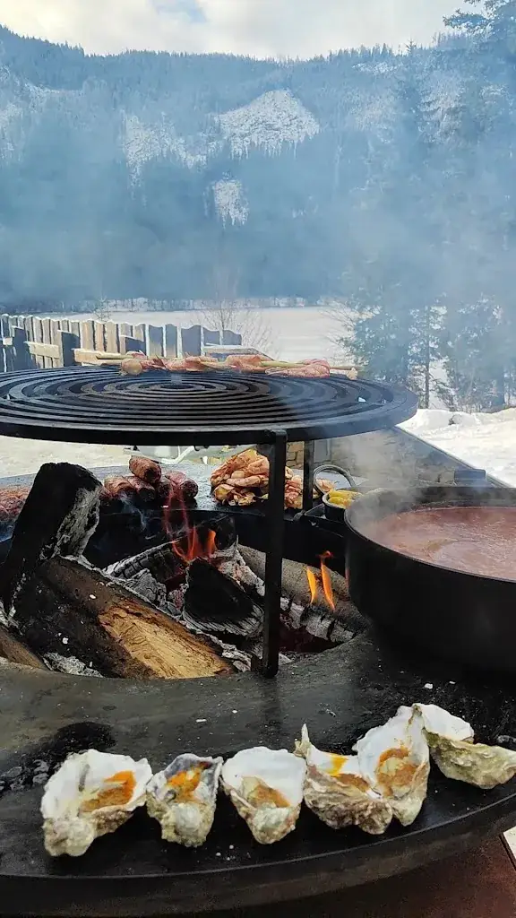 Genuss Gasthaus Kohlröserlhütte_Bad Aussee_slider_image_2