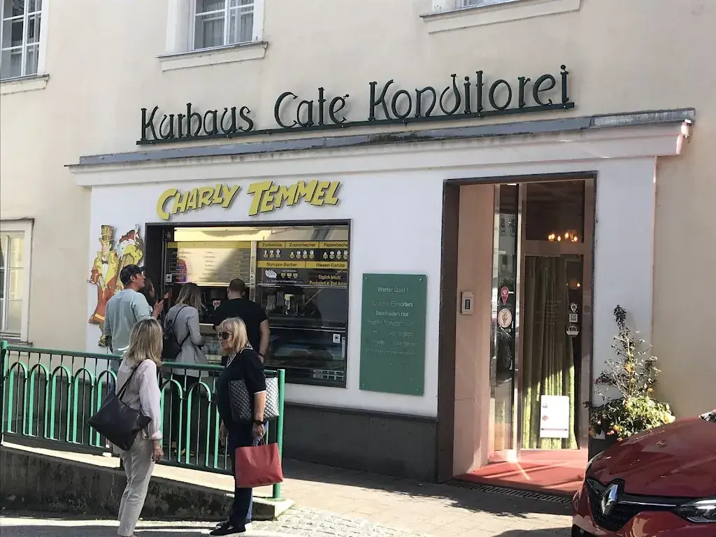 Joseph Kincaid_Kurcafé-Konditorei Lewandofsky-Temmel_Bad Aussee_review