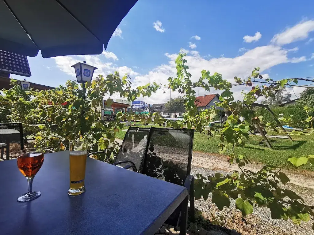 Stefan’s Gasthaus & Kegelbahn restaurant in Attendorf