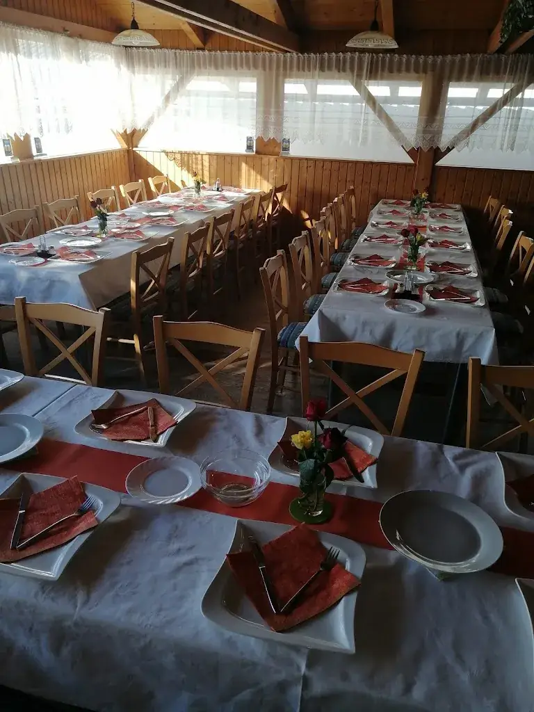 Gasthaus Gutschi ristorante a Attendorf