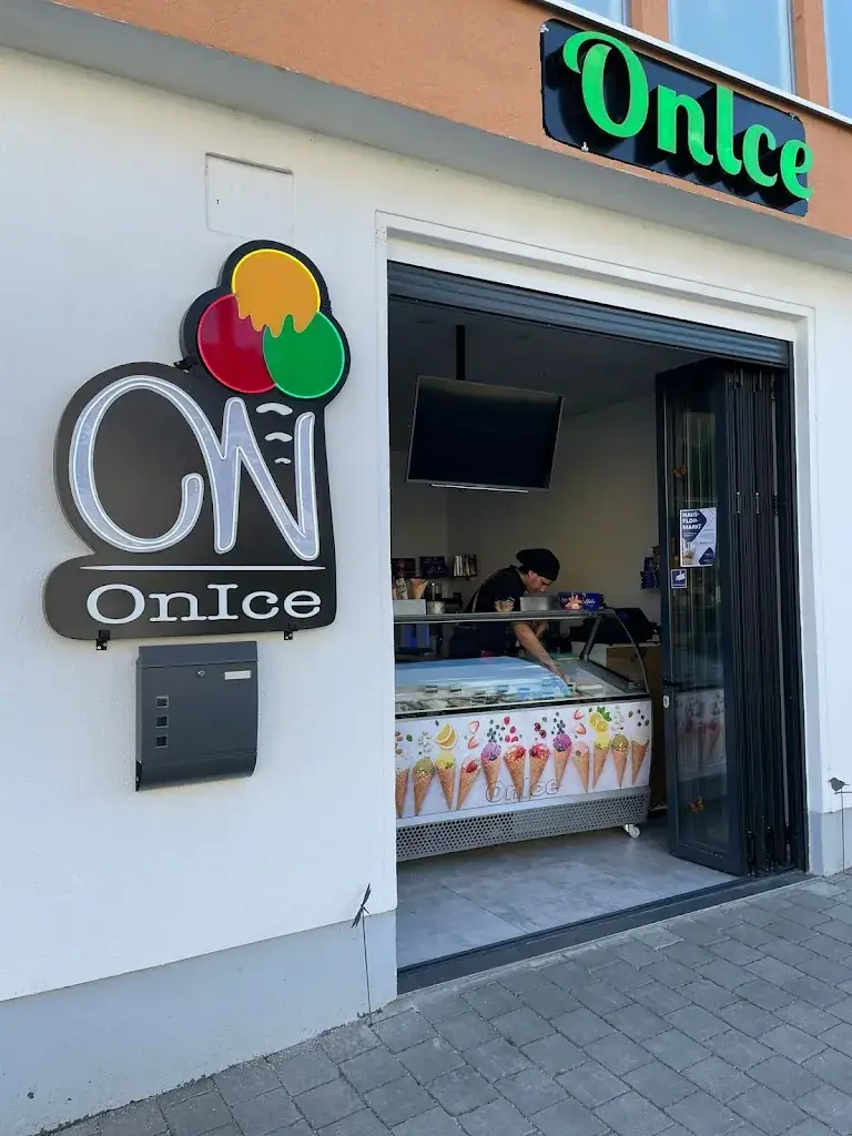 OnIce restaurant in Pöttsching