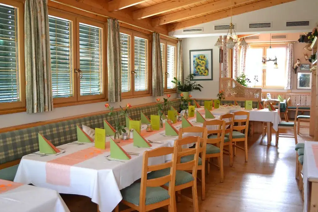 s'Steirergartl restaurant in Attendorf