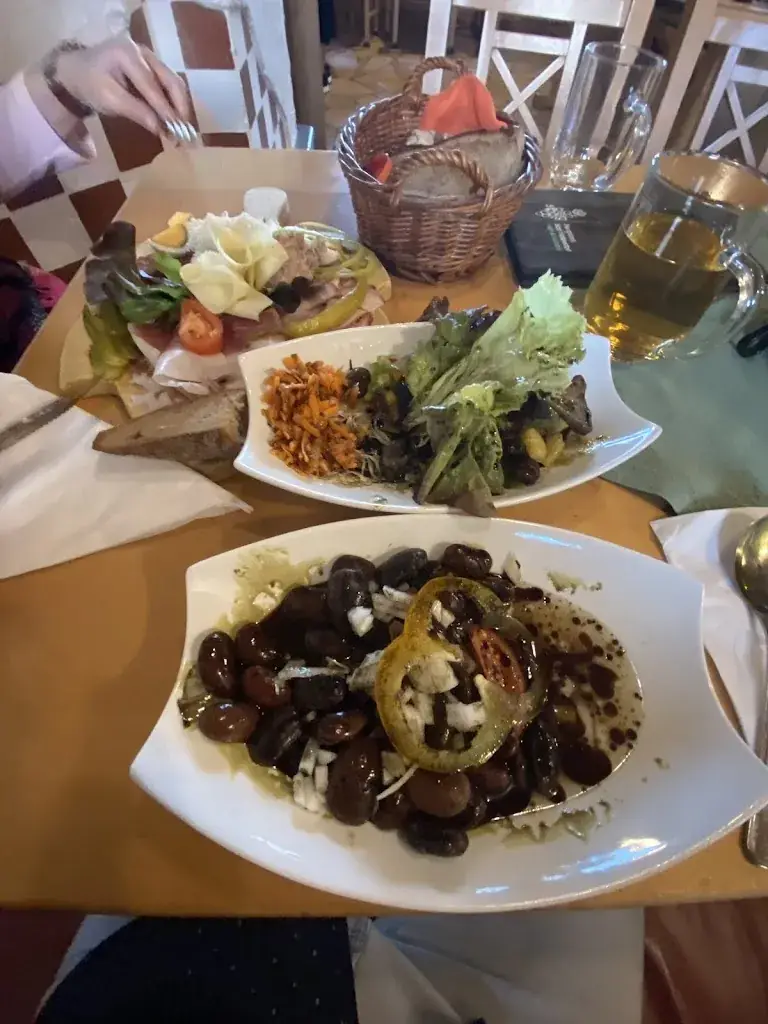 Andrew O'Neill_Bergstadl Pichler - Weinwirtshaus_Bad Blumau_review