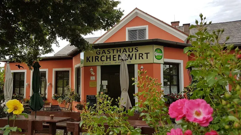 Gasthaus Kirchenwirt Familie Pirker restaurant à Bad Gleichenberg
