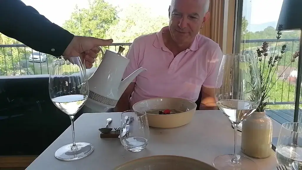 Lounge 81_Bad Gleichenberg_slider_image_2