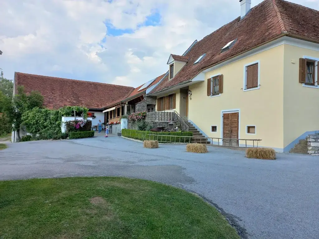 G.or.G Schwarz_Buschenschank Wiesenhofer_Baierdorf-Umgebung_Bewertung