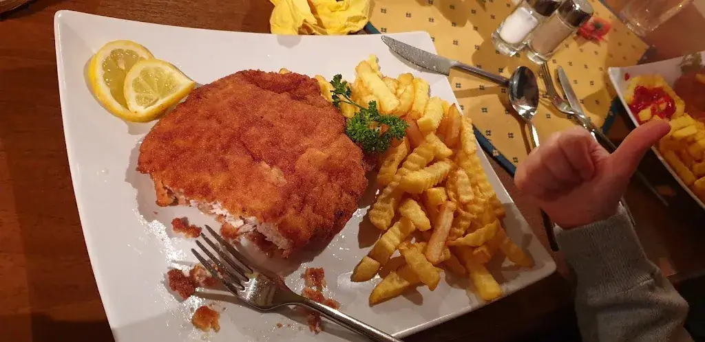 Francis Moore_Gasthof zum Burgenländer_Riedlingsdorf_recensione