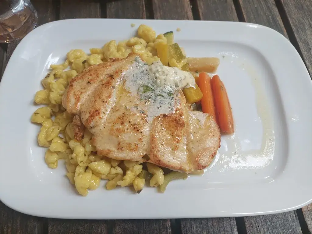 Zmicier Vaskovich_Wipp'ls Lasslhof - Das Wirtshaus in Riegersburg_Auersbach_review