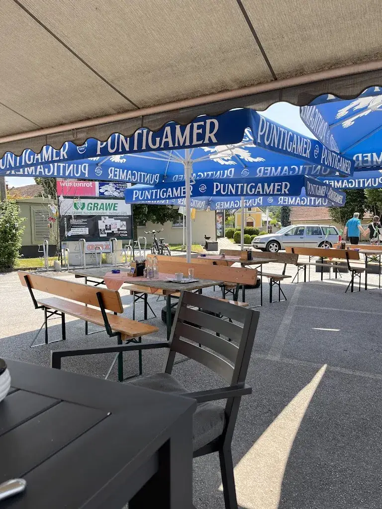 Gasthaus Amschl restaurant in Auersbach