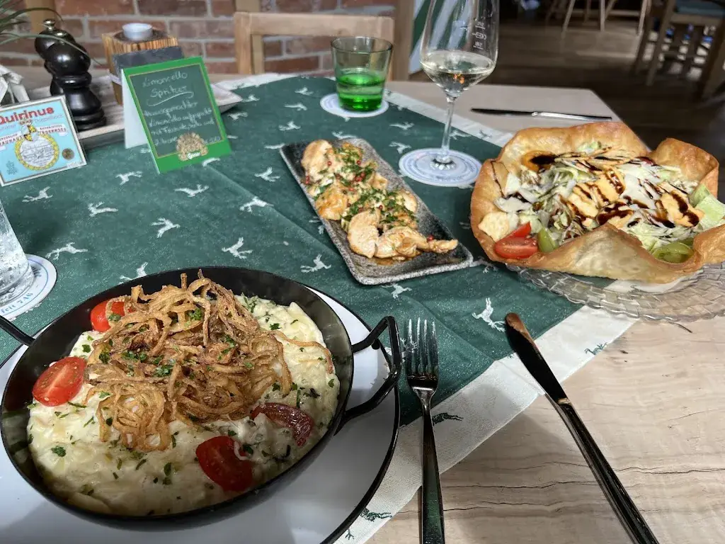 Charlie Seymour_Gasthaus Tax_Auersbach_avis