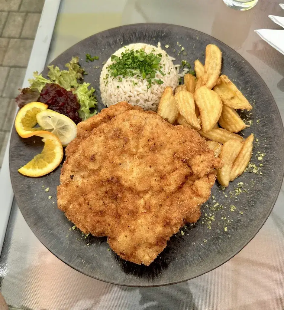 Tomáš Hulík_Kutscherstüberl Wallner_Auersbach_review