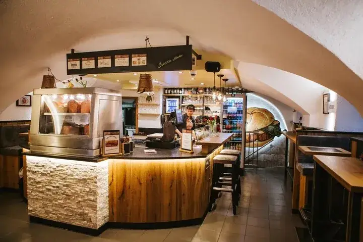 Martha Milch_Restaurant Kliemstein VinoVitis_Bretstein_Bewertung