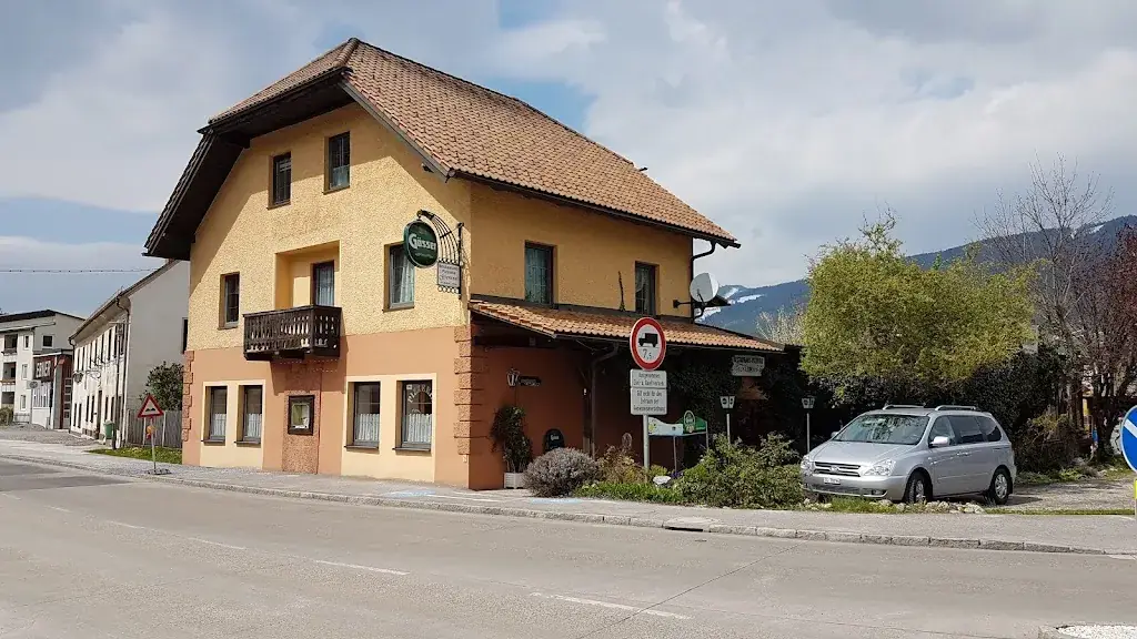 Gerlinde Breitfuß_Bretstein_slider_image_2