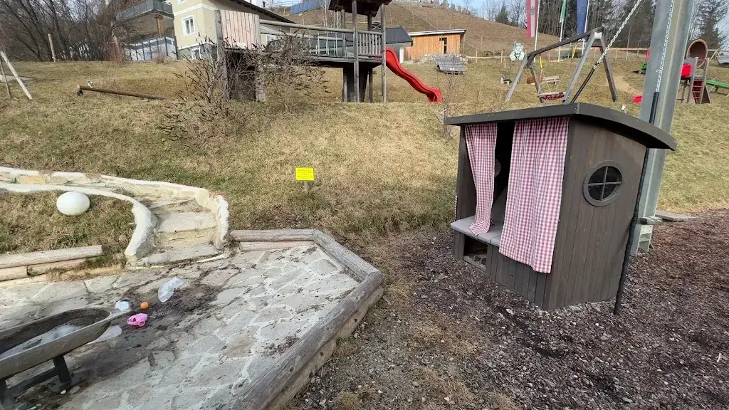 Sala Adventure_Edlseer Alm Edlseer Hoamathaus Kapelle SB Lokal_Birkfeld_review