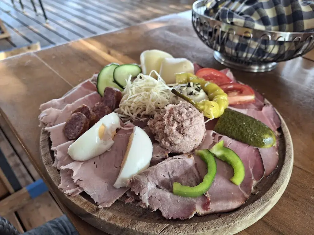 Flourl's Schenke_Dechantskirchen_slider_image_3