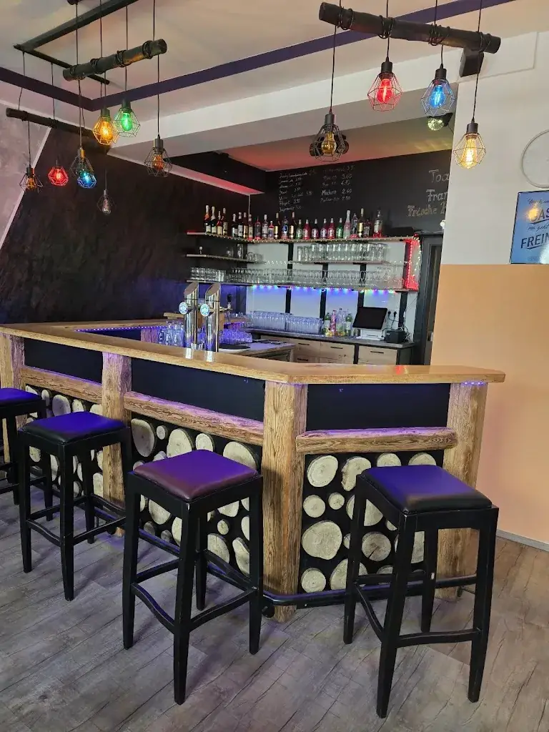 Pizzeria-Cafe-Bar Da Capo_Dechantskirchen_slider_image_3