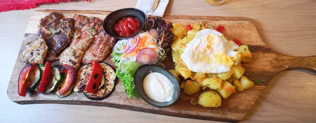 Menu_alla casa - Das Pizza-Wirtshaus_Bruck an der Mur_immagine_6