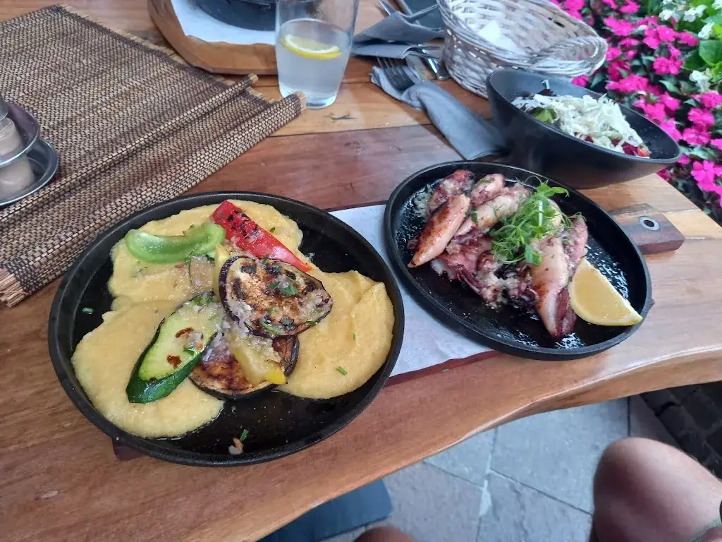 Mátrai Zsuzsanna Mátrai_alla casa - Das Pizza-Wirtshaus_Bruck an der Mur_recensione