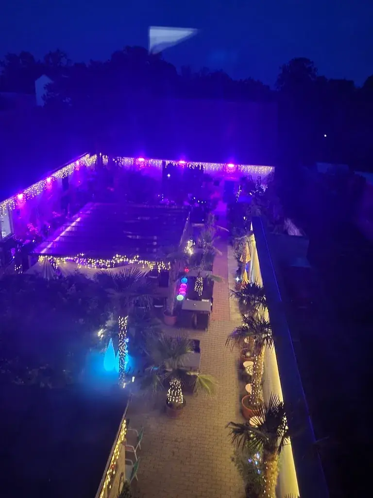 Pizzeria Tiffany_Rechnitz_slider_image_3