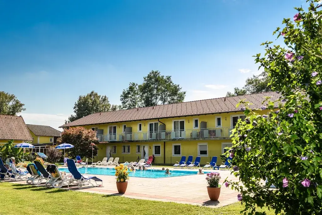 Gasthof Zum Lindenhof ristorante a Bad Radkersburg