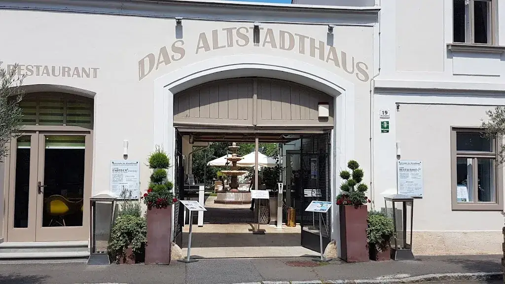 Das Altstadthaus - Enoteca, Verkaufsladen, Restaurant_Bad Radkersburg_slider_image_1