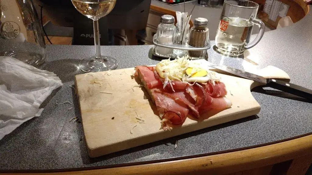 A M_Thermenschenke u Buschenschank Laller_Bad Radkersburg_review