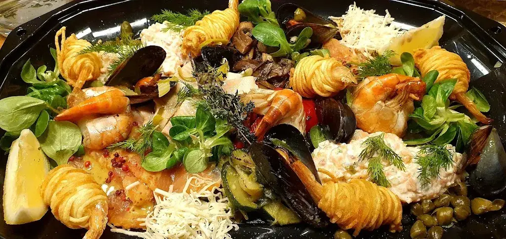 Menü_Schicker Restaurant - Catering - Vinothek - Café - Rösterei_Deuchendorf_Bild_6