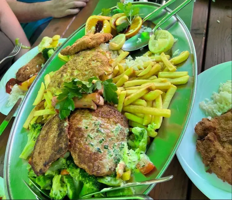 Gasthaus Pension Bergerbauer_Deuchendorf_slider_image_2