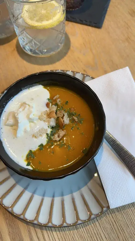 Dave men_Leopold Bistro by cooktrio_Bärnbach_review