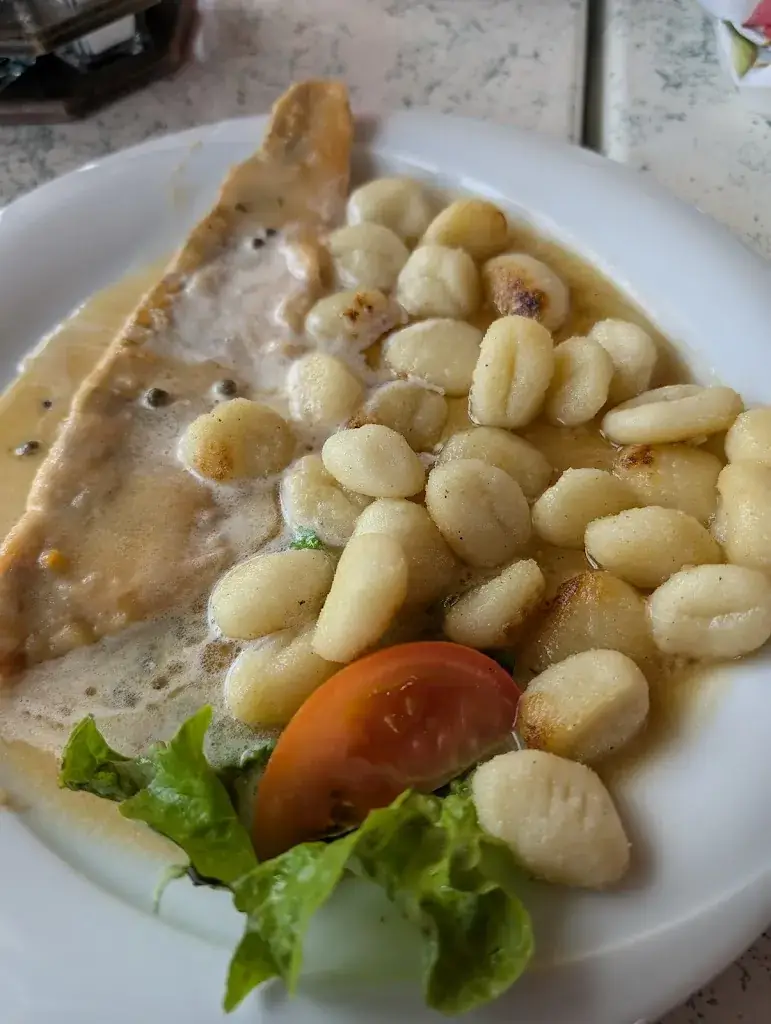 Mr Black_Renate Lorber_Bärnbach_recensione