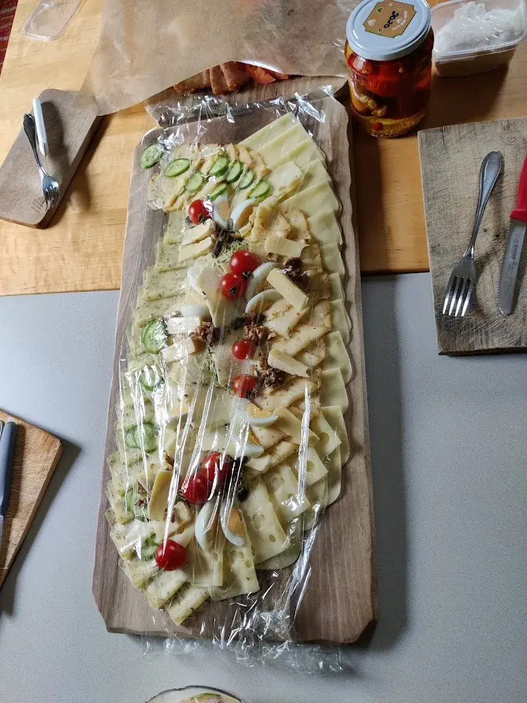 Elisabeth Raaber_Gasthaus und Kaufhaus Summer_Dietersdorf am Gnasbach_Bewertung