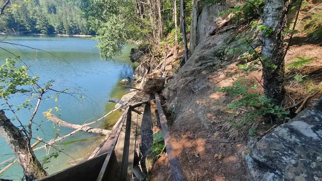 Franz Greiner_Buffet Seeblick zur Ströhbernen Brücke_Edelschrott_recensione